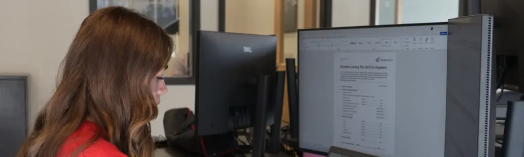 kailee at her desk