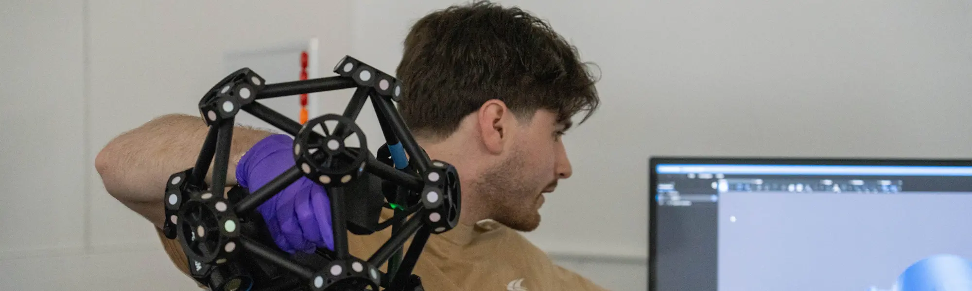 Samuel using the metrology
